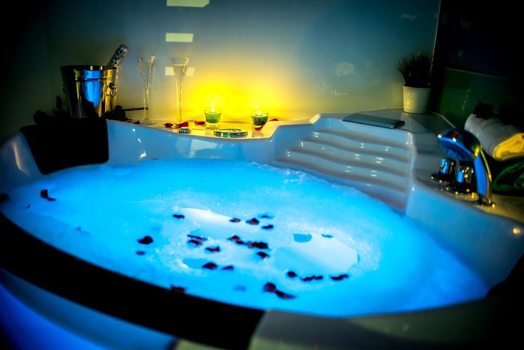 Jacuzzi Apartment Zen Cracovie Extérieur photo